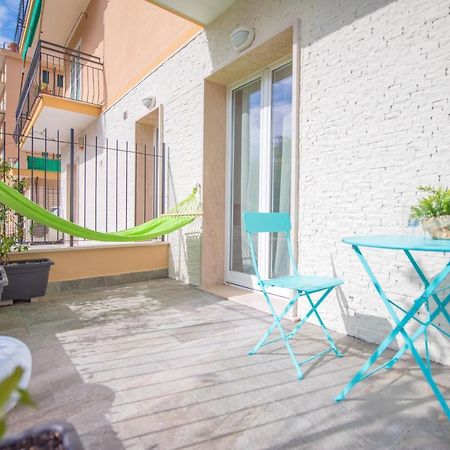 Babyaccommodation Family Comfort Ll Pietra Ligure Exterior photo